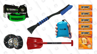 Put These Items In Your Car Now, Before the Snow Gets Bad
